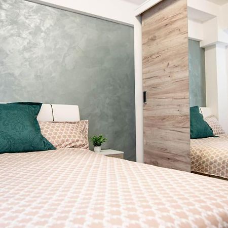 Ultra Central Luxury 3Br 2Bath Apt & Amazing Views Bucharest Exterior photo